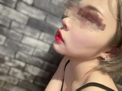 退勤しました！

次の出勤予定は
明日の19時〜lastです😘

お待ちしてます🥳

@irokoi_club