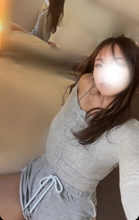 8月9日(日)
8月14日(金)
8月16日(日)
出勤だよー🌸
事前予約ありがとうねえ🌸