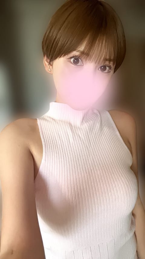 夏🌻🏖️🌺🐬🫧
みんな水分補給しっかりねー！🥤♡