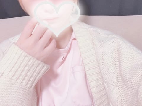 出勤しました❗️0:30-9:00でいますので、ぜひ会いにきてください(֊  ֊)出張も呼んでください