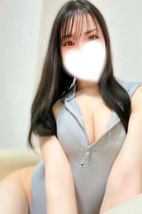 はじめまして♡

今月からoffsuitでお世話になります。
黒木ゆみです♡

よろしくお願いします🪽✨
🔗 offsu