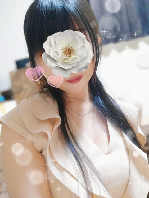 おつたかっ！🥛

いつも落ち着いたペースで施術しています。会話は少なめでも大丈夫ですよ😊
無理なく「静かに整えたい」方に
