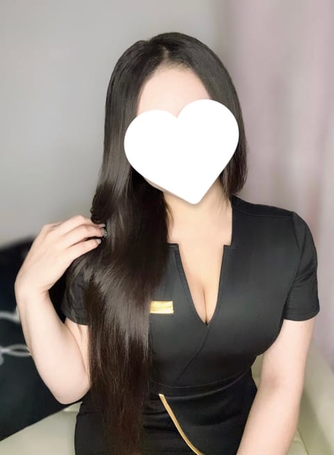 21時〜25時まで出勤してます💓

最短今からでもご案内可能だよ～(^^)