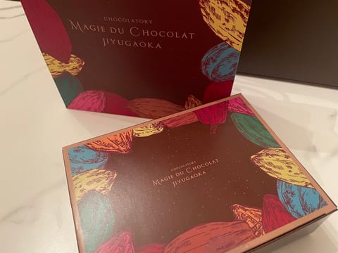 バレンタイン当日は出勤できなかったのですが週末優しい方ばかりで🥹🍫チョコレート大好きなので幸せな気持ちです💞ありがとうご