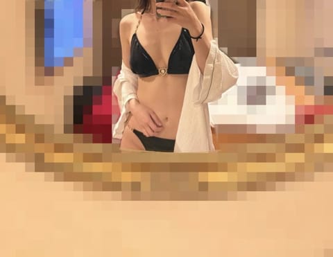 はじめまして！

蒲田〜大井町エリアのFortunaに在籍している相沢すみれです💐

高身長女子をお探しの方は是非会いに