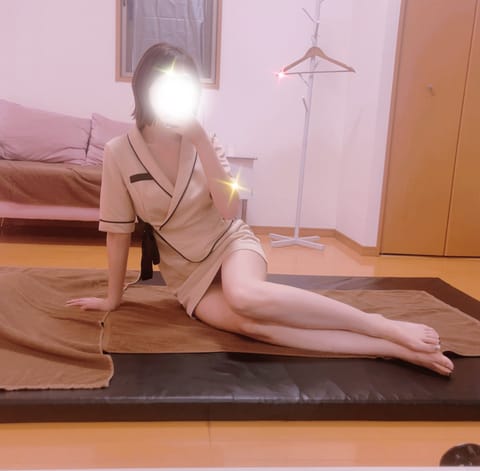 おはよーございます！！
今日はお久しぶりの出勤！
ありがたいことに事前予約で🈵了です🫶

またGW中どこかで現れると思う