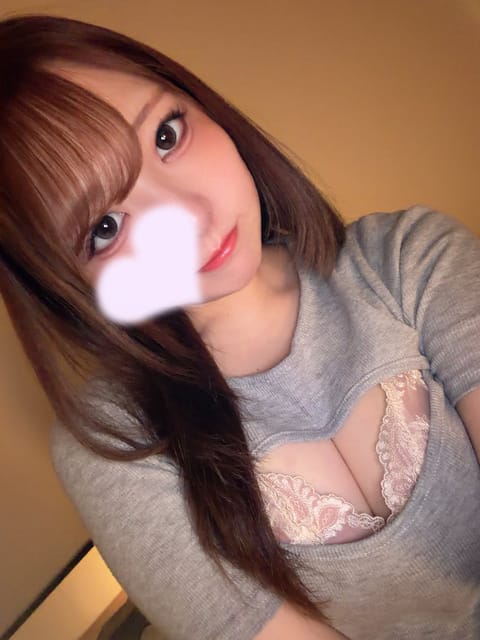 昨日もたくさんありがとうございました♡

今日の出勤は🕐14:00-2:00です♪
まだ🈳ありますのでご予約お待ちしてま