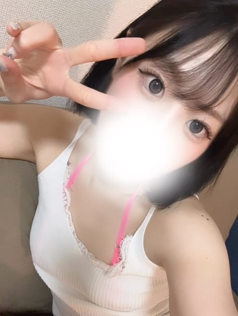 こんばんは🌙🤍

お久しぶりの夜出勤ですが吉祥寺ルーム到着してますっ🫶🏻

今日は20時~23時と短めです💦

そして事