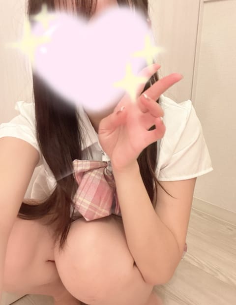 出勤したよ〜🎶

今日も27時までいるので、
ぜひぜひお誘いお待ちしてます🐰✨️

電車の影響で来れなくなっちゃったお兄