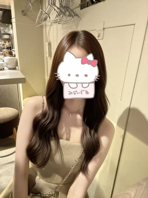 いつもお話楽しくてつい自分語りに走ってしまうことがあるから、
会話上手になる為に美容師の接客術読んでみた❕📄

明日もよ