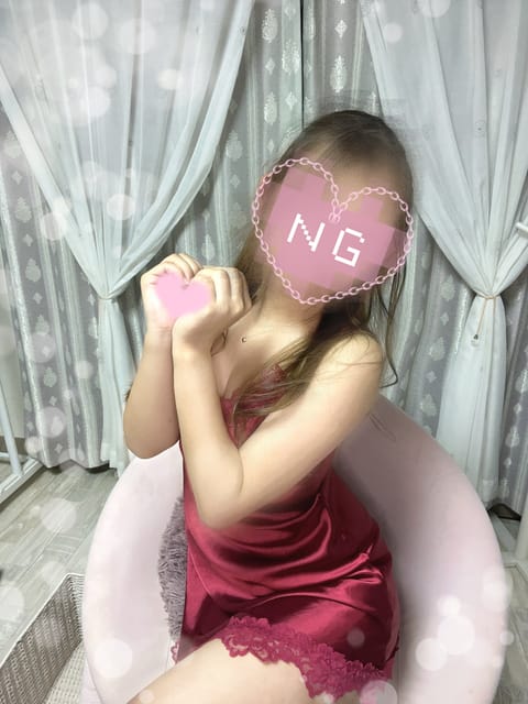 Sweetゆなです☺️

本日満室になります🈵
寒いので気をつけて来てください〜☺️
