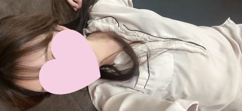 退勤しました！
本日暑い中会いに来てくださったお兄様方ありがとうございました🩷
暑いからって差し入れもいただいちゃいまし