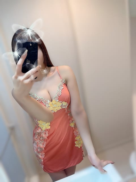 出勤しました🌟
20時まで赤坂ルームです🫶🏻🫧
@Aroma_LEDIAN