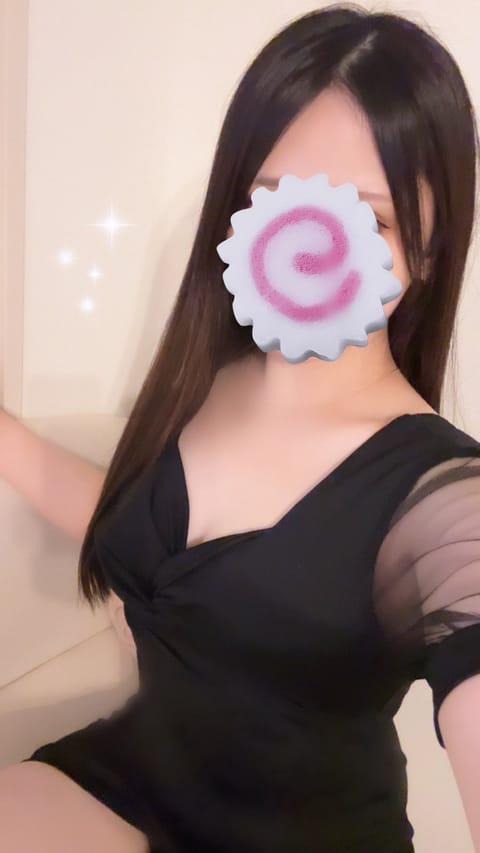 かなです🐈‍⬛💕出勤してます✋🏻

本指名様ご予約ありがとうございます🤭

今すぐご案内枠あります！🙂‍↕️

お待ちし