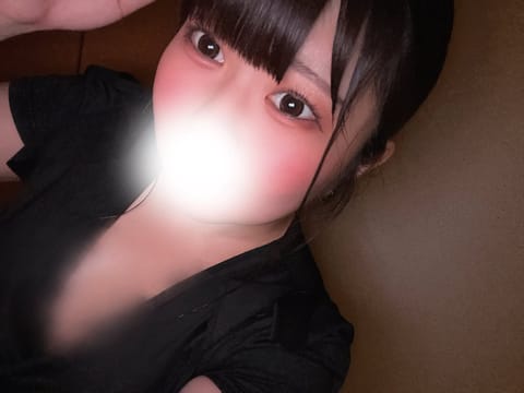 名駅🏠います📍
この後のお客様お気をつけて🌟

雨だけど頑張るぞー💪🌟