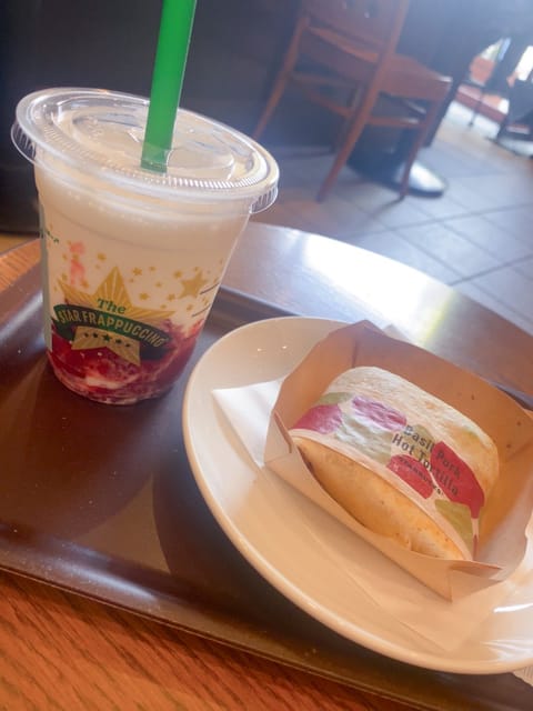 いただいたよん🍓🍓
ありがとうスタバだいすき💭