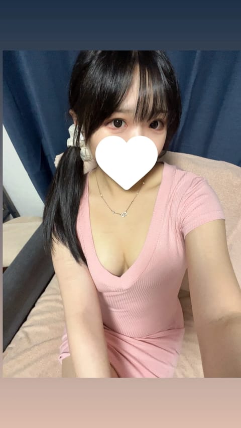 今日も出勤してます！
スタートから🈳あります！

今月全然出勤してないような🤔💭

今日も頑張りますっ🎶