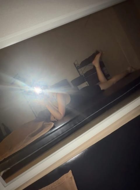 みぃです⸝⸝o̴̶̷̥᷅  ̫ o̴̶̷̥᷅⸝⸝

今日から4日間いるから
会えたら嬉しいな🥺
