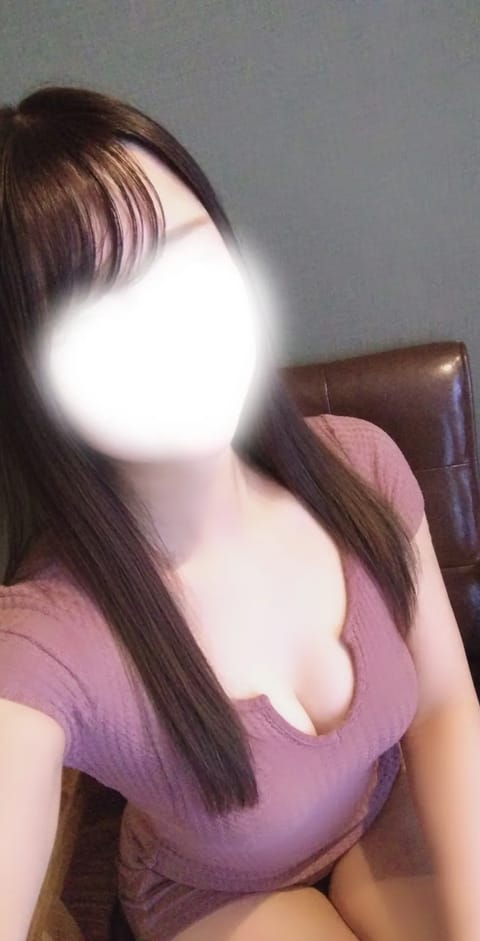 1月もありがとうございました💐

セラピストをやってるとお身体はもちろん、心も癒されたい方が多いんだろうなと感じます🍀
