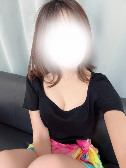 出勤してます᭝ ᨳଓ ՟
19時までいるのでお疲れの方はぜひお越しください☺️
一緒にまったりしましょう🦋🤍