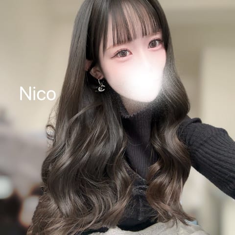 最近変なLINE多くて公式LINE消すか悩んでるんだよな〜🫩💔