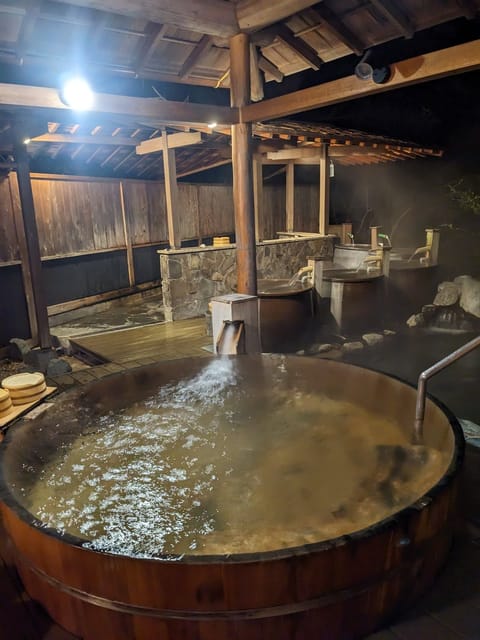 朝食後の〆のお風呂は貸切風呂5番地、三連の樽風呂⇒野天風呂♨️
名残惜しいが、チェックアウトの準備をしてお伊勢さんに向か