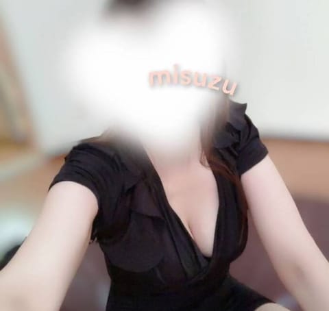 S様可愛くて美味しそうなグミありがとうございました☺️ご馳走様です💝またお待ちしてますね💗兄さん達からのご予約お待ちして