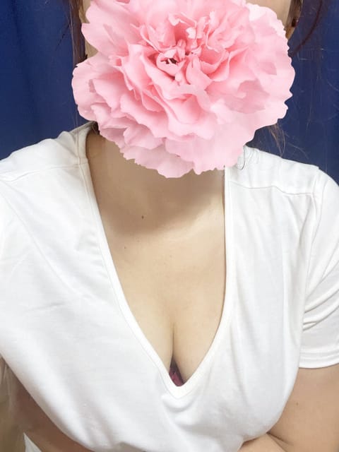 こんばんは♪
のどかです
明日10時から23時出勤します
指圧は足ツボと全身を習いましたので
超得意です
疲れを取りに来