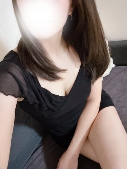 本日も来てくださったお客様ありがとうございました🙇‍♀️
久しぶりにお会い出来て嬉しかった〜☺️♡

ありがとうございま