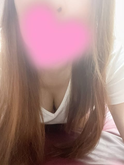 おはよう御座います
のどかです
雨が降りそうなお天気ですね
こんな時は心も身体も癒されに来て下さい。指圧が得意です❣️
