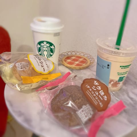 本日も満了ありがとうございました🫧🈵

差し入れまでありがとうございます🥰
新作飲めてなかったので嬉しい🍑
一緒にいただ