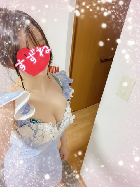 仲良しのお客様、来てくれて
楽しかったです(っ´ω`ｃ)💕

貰ったごはん食べるの楽しみ😌❤️笑

また来週よろしくお願