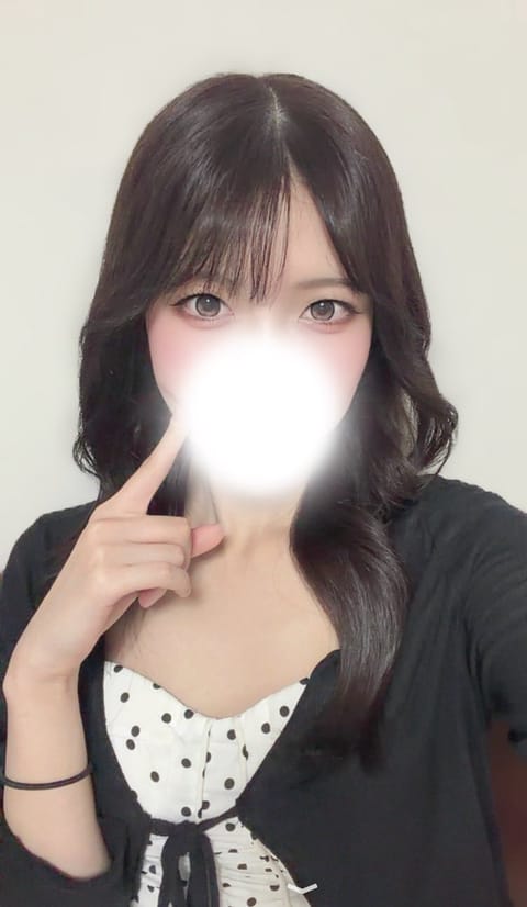 こんばんは🌙
21:00~5:00までいます！
スタートからご案内可能です🈳

今日から三連休ですね✨
連休最初の夜、一