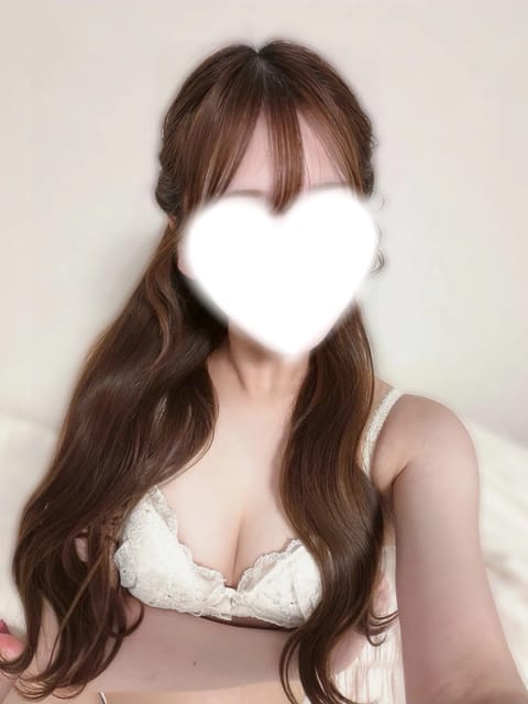 日付変わって本日2日は…
12:00-翌5:00までフルでいます🍎✊🏻
8月初めての出勤だよん

すでに事前予約してくれ