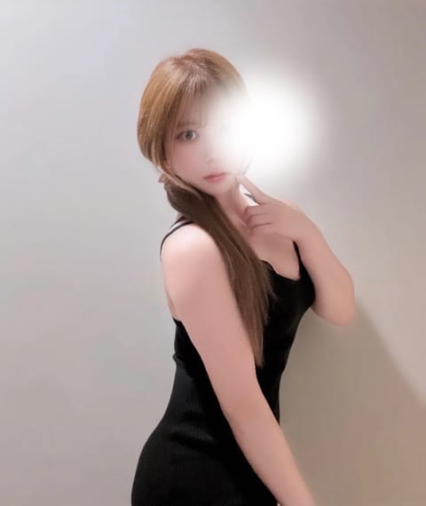 明日11時〜17時迄代々木ﾙｰﾑ出勤です💗

まだ予定が決まってないお兄さんいたら、会いに来てくれたら嬉しいな🥺💕
たく