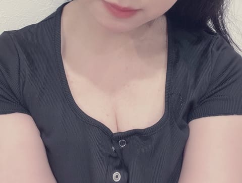 安城ルーム出勤しました⭐

本指様♥️
事前ご予約ありがとうございます💕

まだ🈳あります❣
#メンズエステ