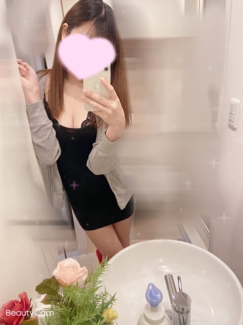 本日久々の西船橋です^_^♡

なんかすごい風🌪️強いけど会いに来てくれると嬉しいな😘

まってるよーん！