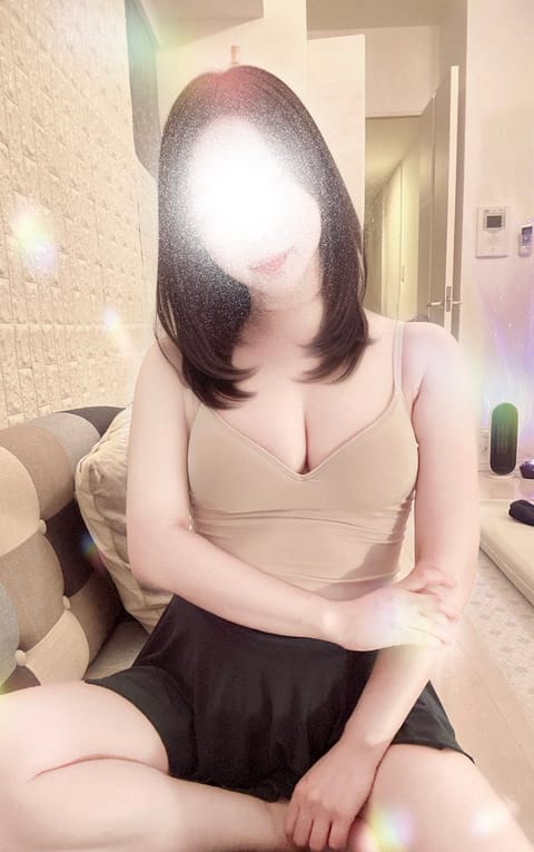 今日は雪がちらついて極寒で足元が悪い中逢いに来ていただいた本指名様、ご指名様ありがとうございました🤎🐻

 ➸  ゆらの