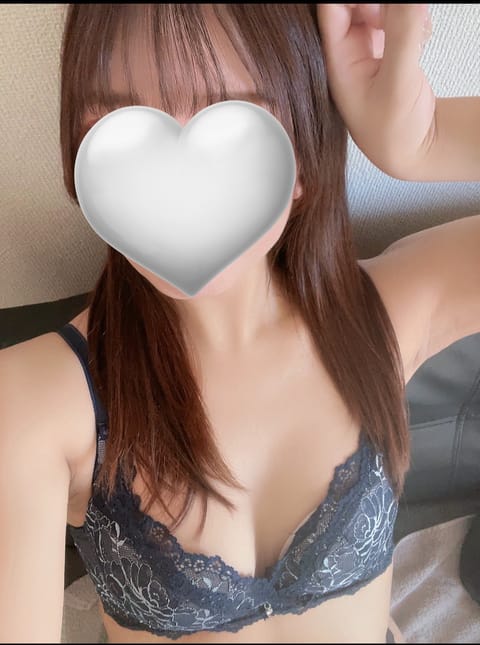 お久しぶりです🎶❕
今日16-22出勤でございます( ՞. .՞)👍🏻
今日から期間限定でのぞみ限定衣装のオプションある