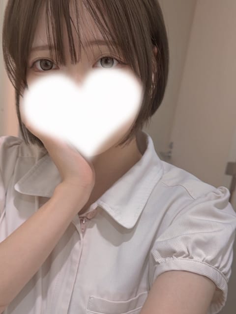 次の出勤は

 8/16 （日） 12:30-18:00です

よろしくおねがいします😌
