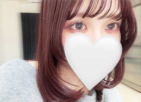 こんにちは☔️最近すごく暖かくて春が近づいてるって感じがしてすごく嬉しいです！！！もうそろそろ冬にも飽きてきたのではやく