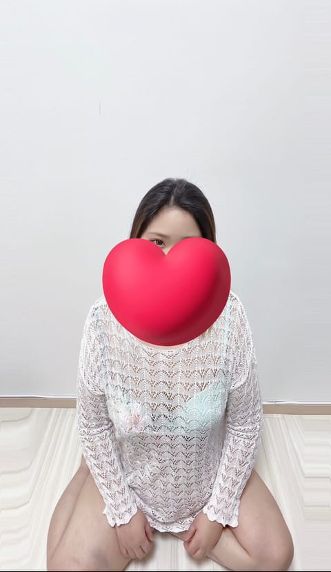 こんにちは😊
かなです✨

今日まだ空きがあるから
是非かなに癒されに来てね🥺

20:30~24:00までいるよー🥰