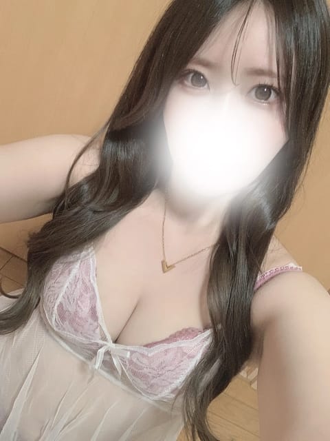 出勤です⚐˒˒
昨日もお足元の悪い中遊びに来てくださった方ありがとうございました𓂃 𓈒𓏸◌‬
びしゃびしゃになりながら来