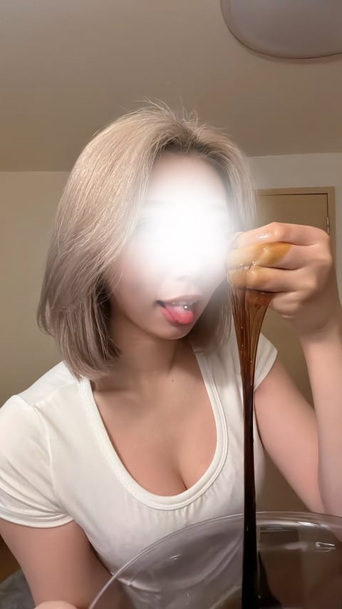 こんにちわ☀️

🔖.·5/4  12時~24時

スタート枠のお兄さんありがとうございました🙇🏻‍♀️"
お話盛り上が