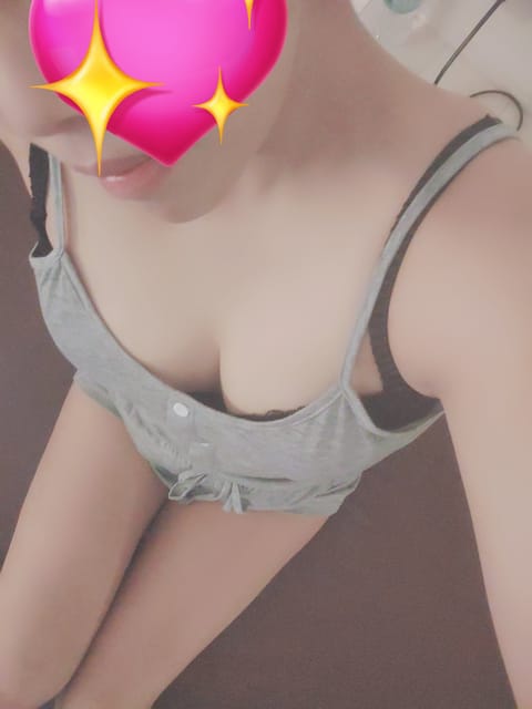 おはようございます☁

どんより湿気がやな感じ😵

一大イベントが終わって
一安心だけど、まだまだ
やる事盛りだくさんで