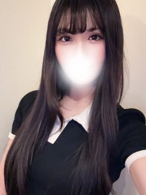 こんばんは🌝
ゆね、ログインしてます🧸

本日はラストまで受付してるので
ご予約お待ちしてます✨