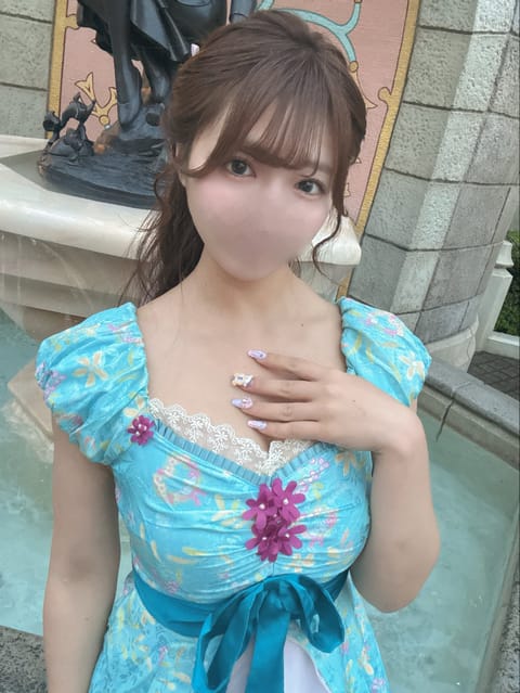 2日間ありがとうございました🤍🤍🤍
早速本指名様も来てくれてとっても楽しい2日間でした🤍
また１１月✨✨