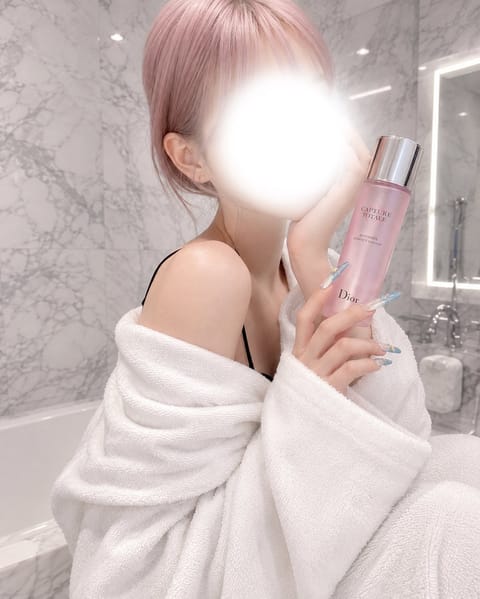 明日11〜20います🛌ᶻ 𝘇 𐰁♡
予定くだチャイ꒰ᐢ⸝⸝o̴̶̷᷄𖥦o̴̶̷̥᷅⸝⸝ᐢ꒱🗓️

もおぴんく落ちてきちゃ