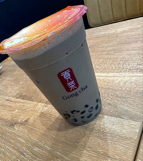 スタバもゴンチャもほうじ茶🥰

おいしすぎるっ✨