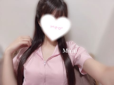 昼は暑いけど夜は寒いのなに〜💧❔
寒暖差気をつけてくださいね₍ ᐢ- -ᐢ ₎·°

本日関内出勤します🎀
⏰14:00
